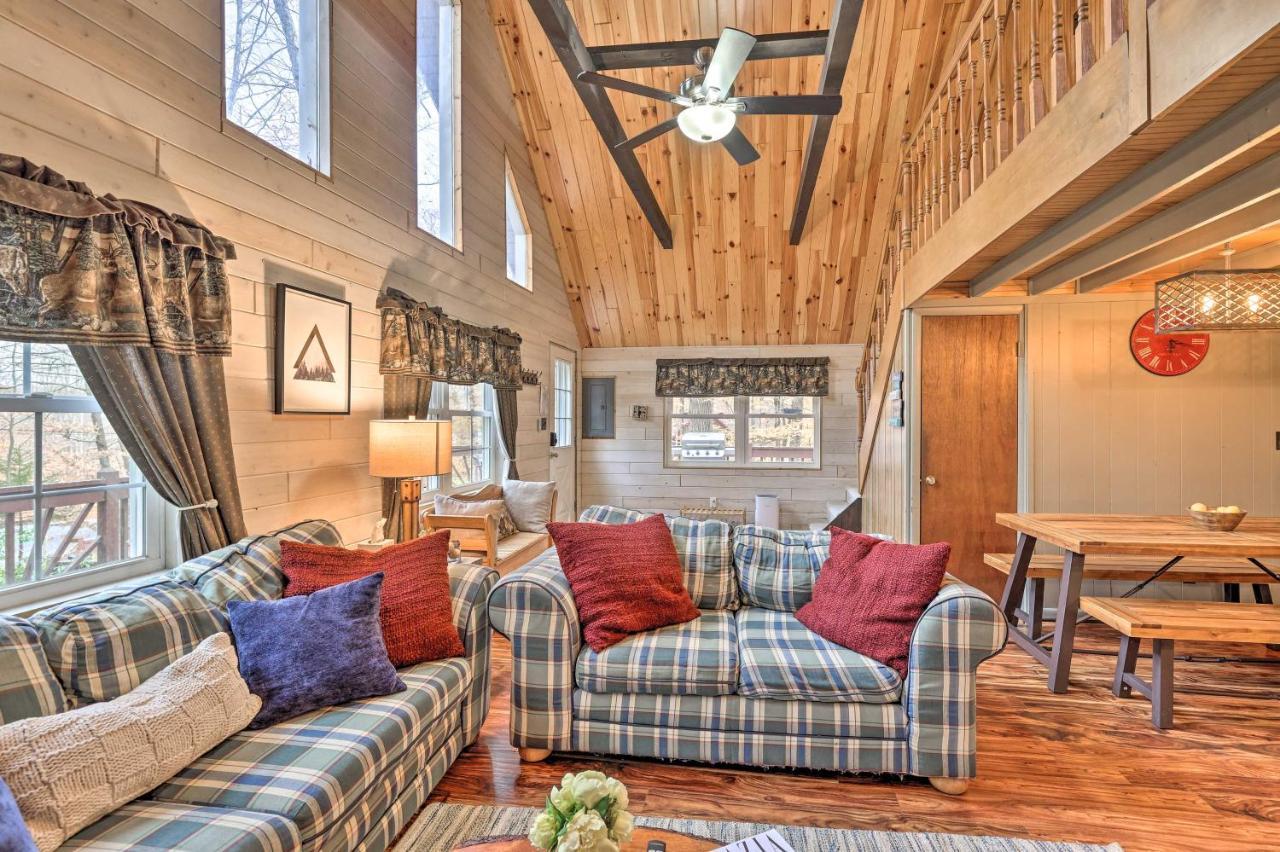 Holiday home Cozy Arrowhead Lake Chalet With Hot Tub And Fire Pit